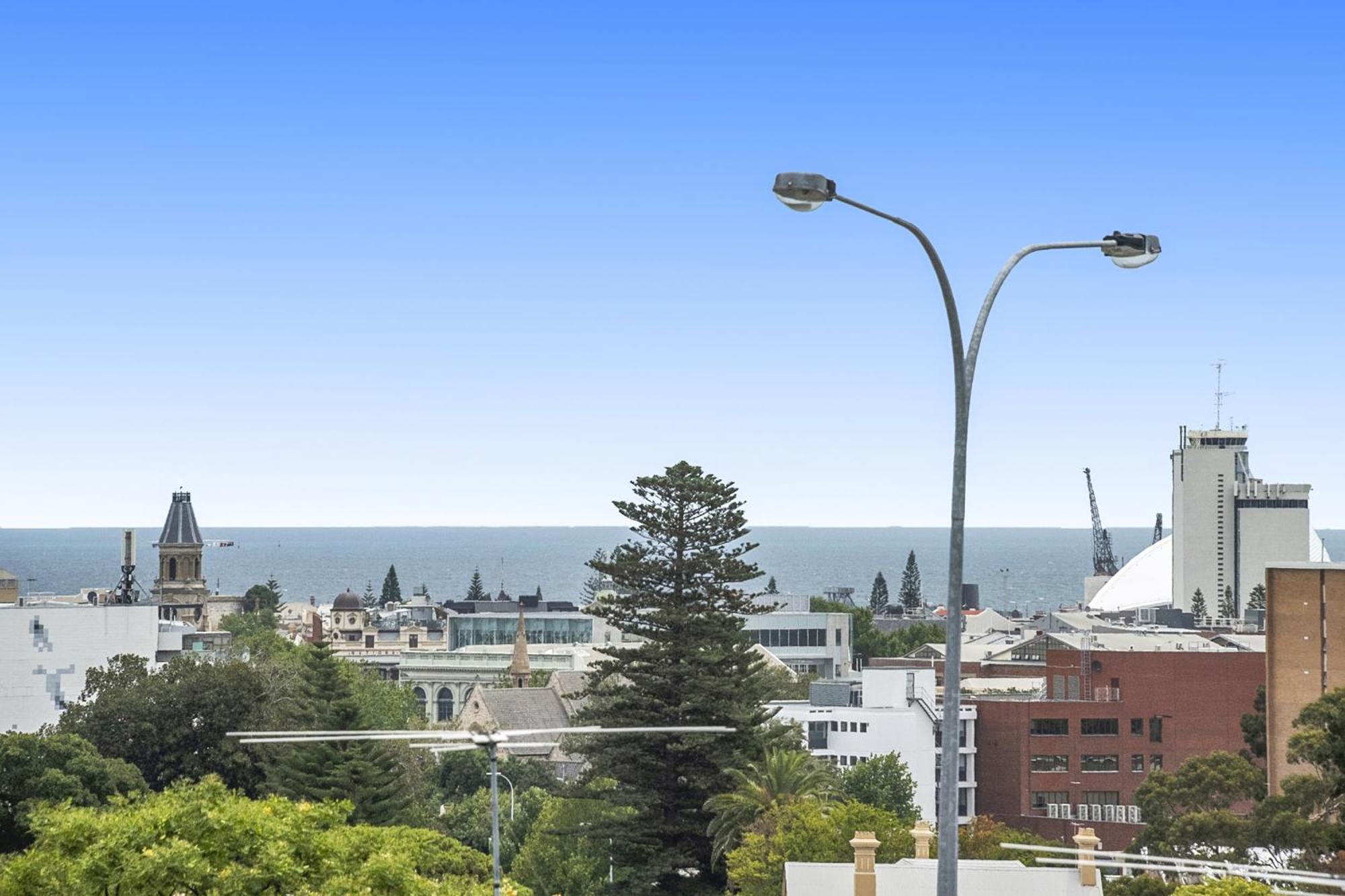 201 - With Ocean And Harbour Views Apartment Fremantle